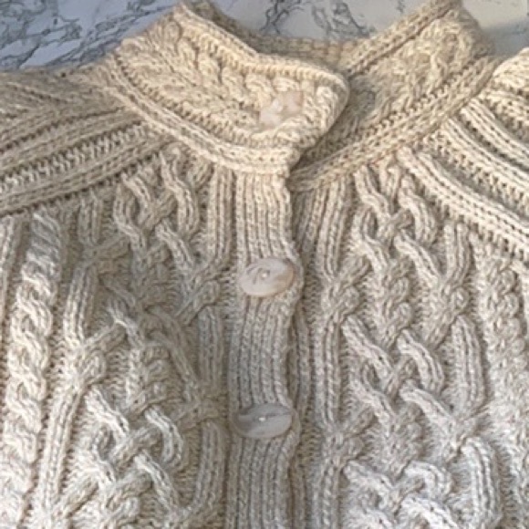 ARAN MÕR IRELAND 100% MERINO WOOL SWEATER WOMENS SIZE MEDIUM IN GREAT CO… - Picture 3 of 12